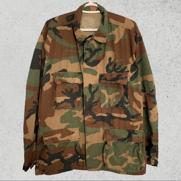 Vintage Other - Authentic Military Issued Camo Cargo Jacket - L